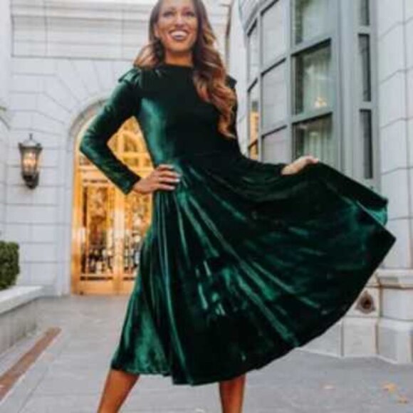 Ivy City Co Emerald Green Fit & Flare Midi Dress 2X Plus Size - Picture 3 of 3